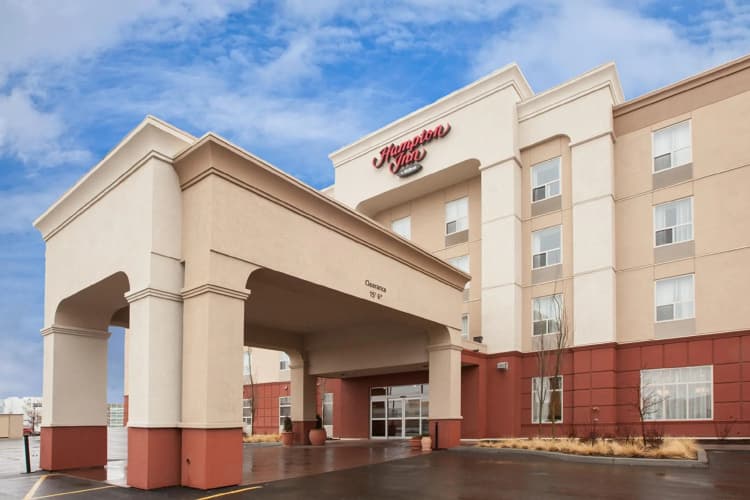 Hampton Inn by Hilton Edmonton South photo 2