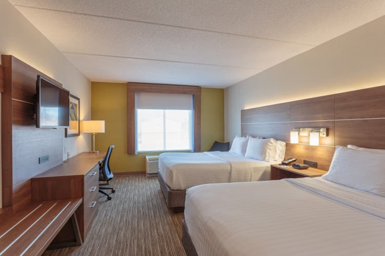 Holiday Inn Express & Suites Belleville photo 5