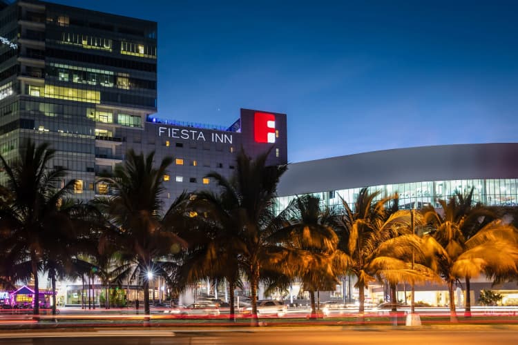 Fiesta Inn Cancun Las Americas photo 2