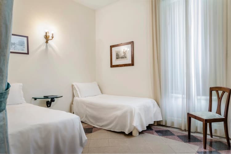 Eurostars Centrale Palace photo 3