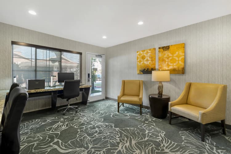 Best Western Plus Carriage Inn photo 4