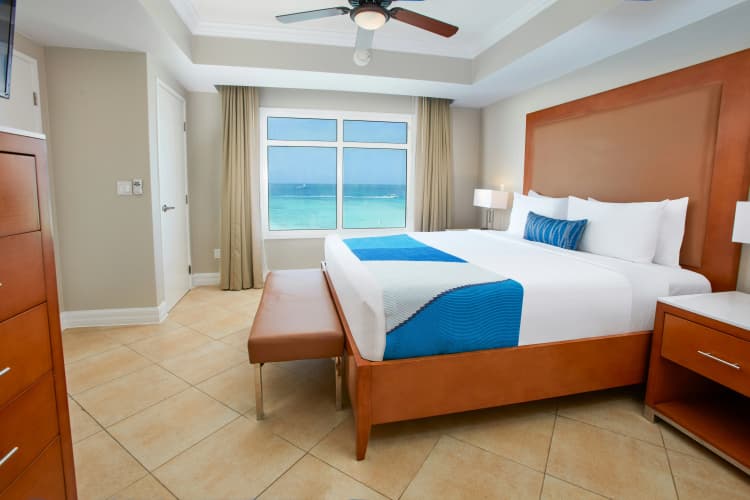 Divi Aruba Phoenix Beach Resort photo 4