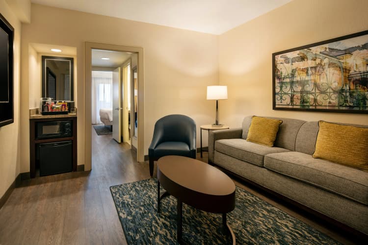 Embassy Suites by Hilton New Orleans photo 5