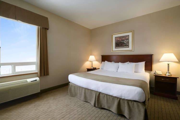 Days Inn By Wyndham Moose Jaw, photo 5
