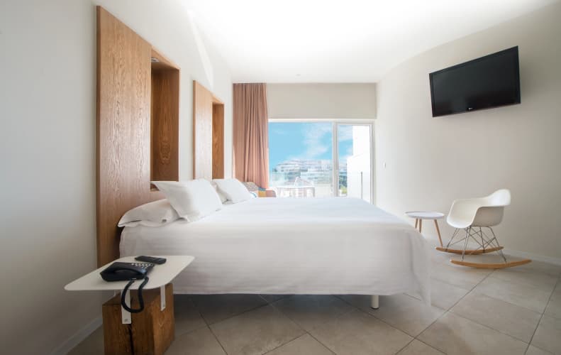 Higueron Hotel Malaga Curio Collection By Hilton - Adults Only photo 4
