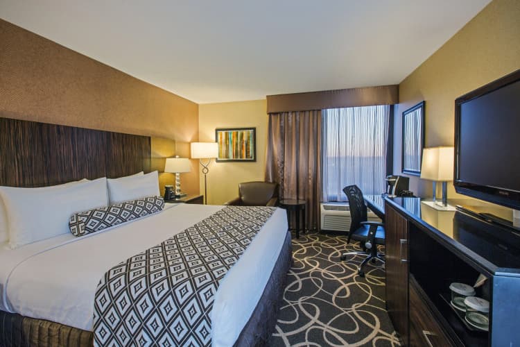 Crowne Plaza Newark Airport photo 4