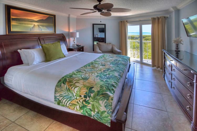 Ocean Pointe Suites at Key Largo photo 4