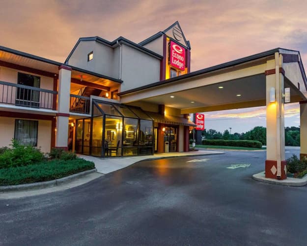 Econo Lodge South photo 2