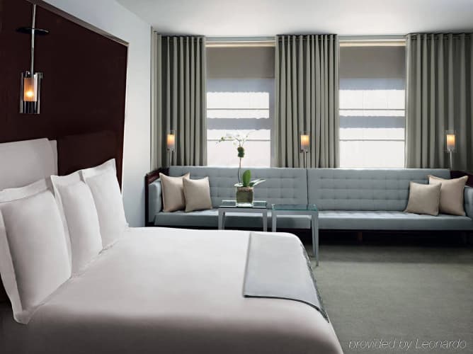 Royalton New York, photo 2
