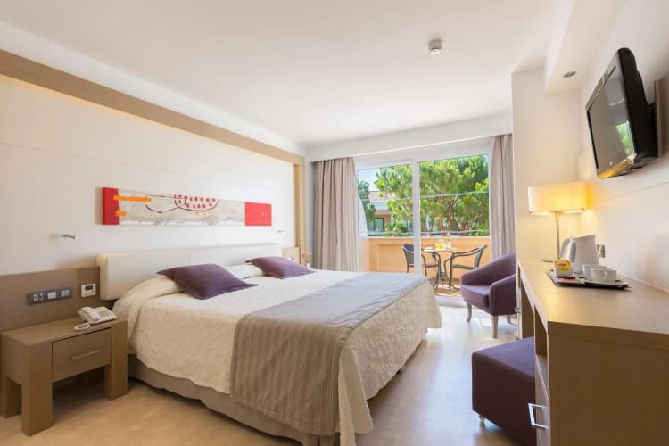 Hipotels Playa La Barrosa - Adults Only photo 4
