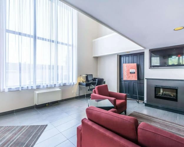 Comfort Inn East photo 5
