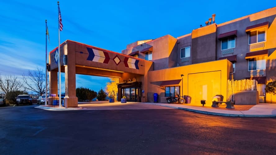Inn at Santa Fe, SureStay Collection by Best Western, photo 2