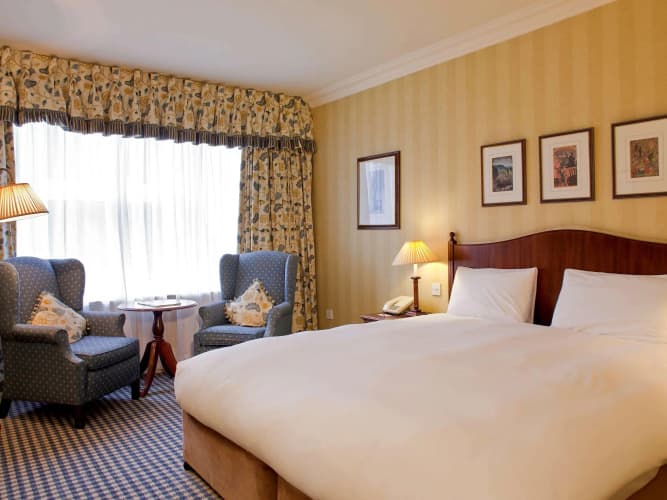 Mercure Winchester Wessex Hotel photo 4