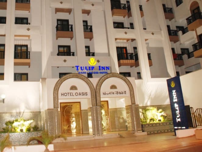 Hotel Oasis photo 2