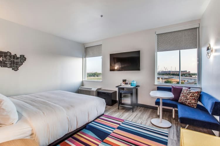 Aloft Dallas Arlington Entertainment District photo 5