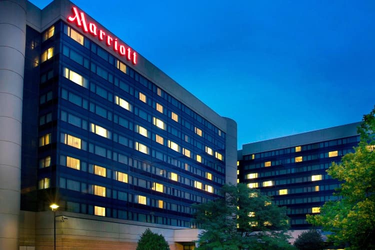 Newark Liberty International Airport Marriott photo 2