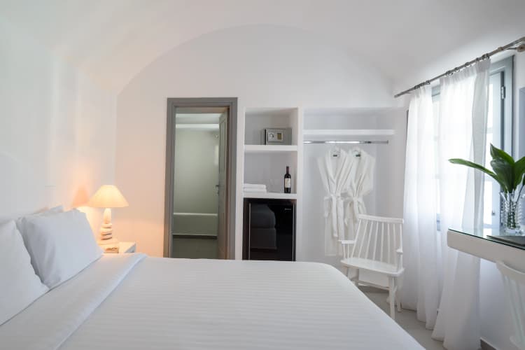 Maison Des Lys Luxury Suites photo 5