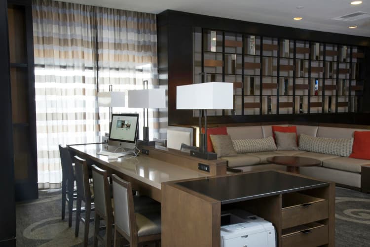 Hilton Kansas City Airport photo 4