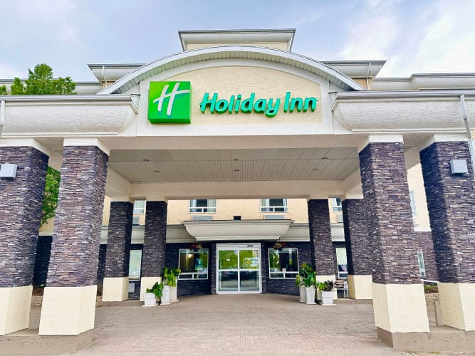 Holiday Inn & Suites Regina photo 2
