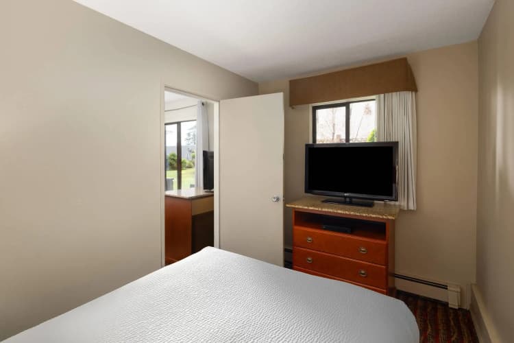 Ramada by Wyndham Campbell River photo 3