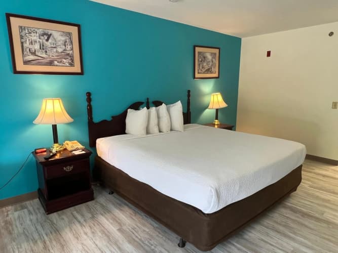 Hilltop Inn & Suites - North Stonington photo 5