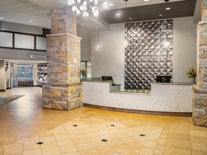 Crowne Plaza Milwaukee Airport photo 3