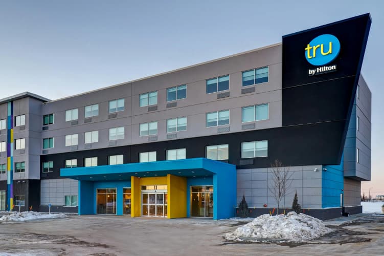 Tru By Hilton Edmonton Windermere photo 2