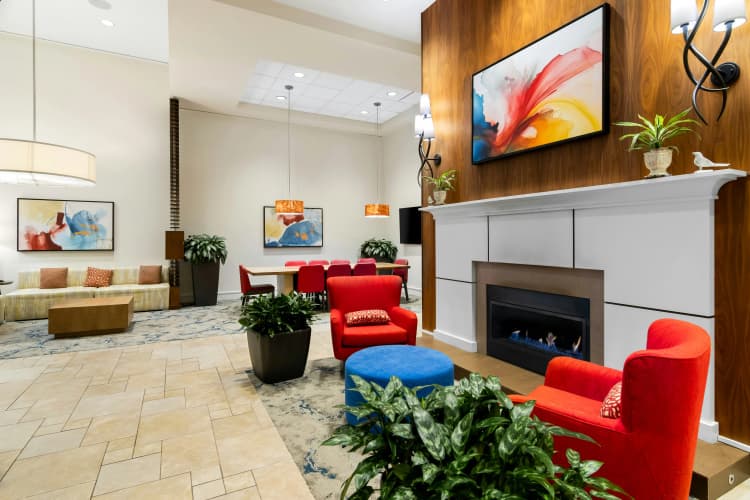 Hilton Garden Inn Chicago Downtown Riverwalk photo 3
