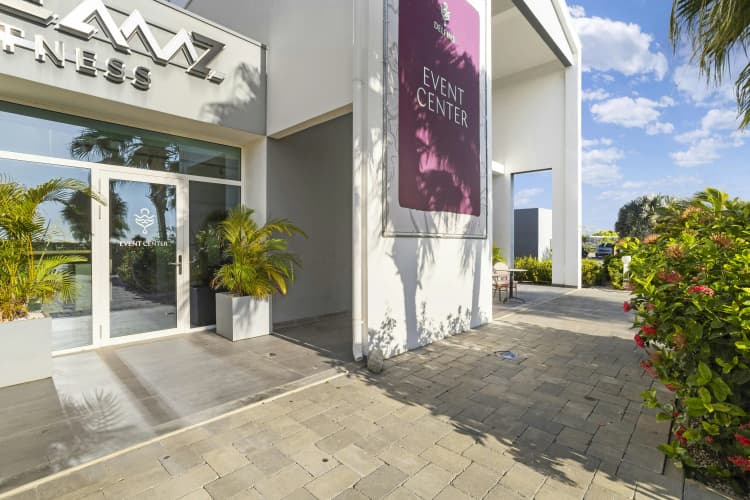 Delfins Beach Resort Bonaire, Tapestry Collection photo 1