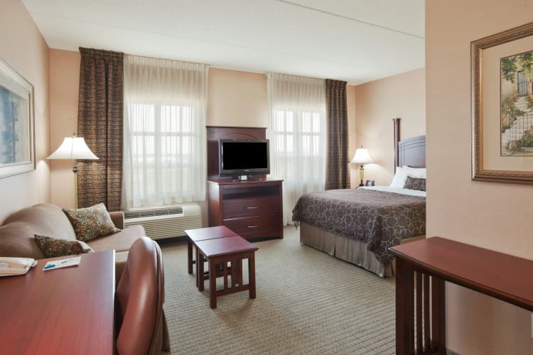 Staybridge Suites Oakville-Burlington photo 5