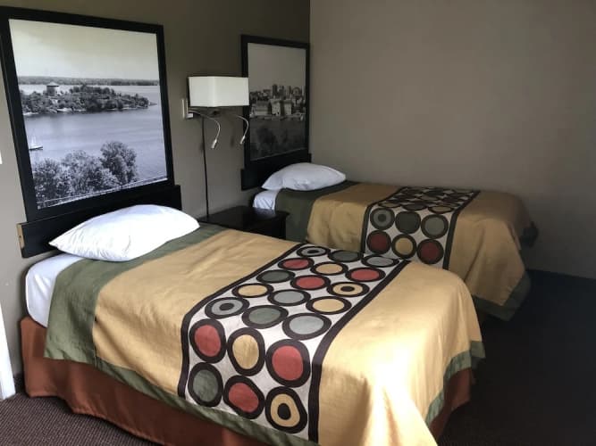 Super 8 By Wyndham Kingston, photo 4