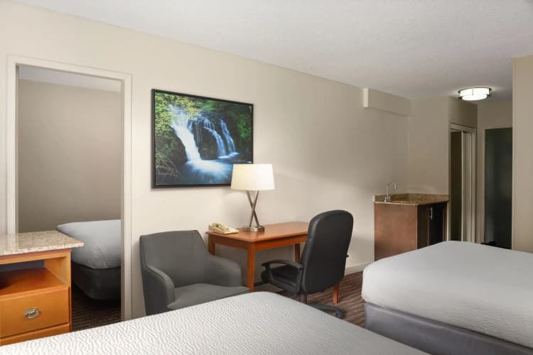 Ramada by Wyndham Campbell River photo 4