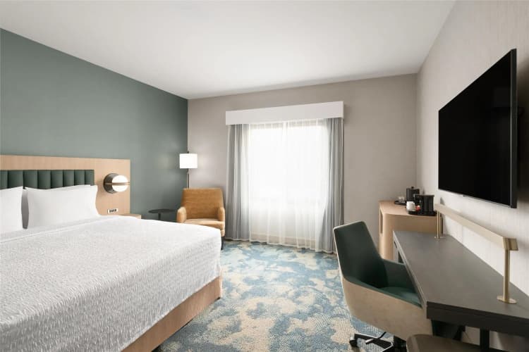 Hampton Inn & Suites Oakland Airport-Alameda photo 5