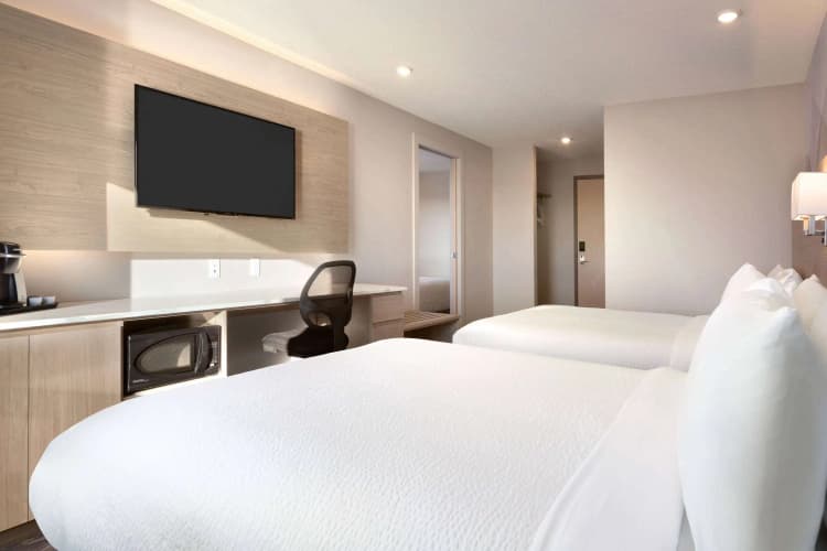 Days Inn By Wyndham Calgary North Balzac, photo 4