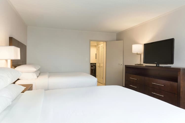 Embassy Suites by Hilton Baltimore at BWI Airport photo 5