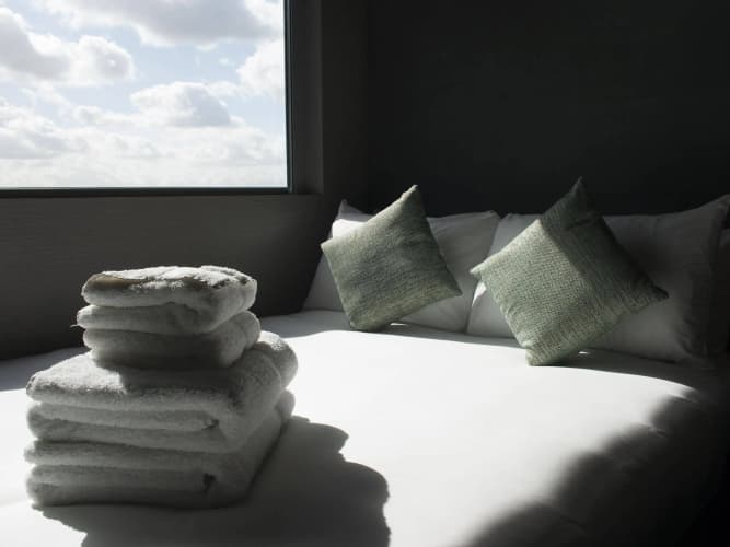 Bloc Hotel Gatwick photo 5