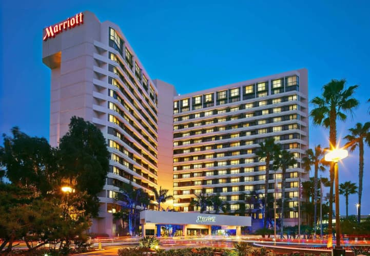 Irvine Marriott photo 2