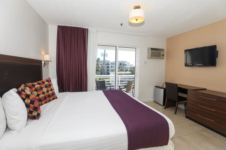 Collins Hotel photo 4