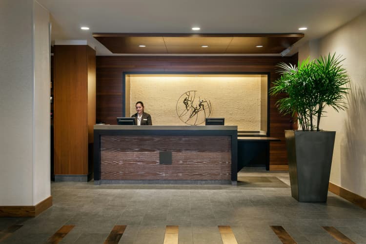 DoubleTree by Hilton Hotel San Francisco Airport photo 3