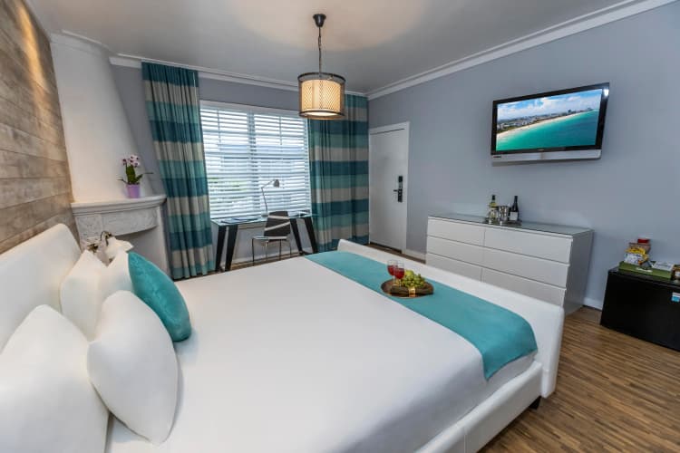Chesterfield Hotel & Suites photo 5