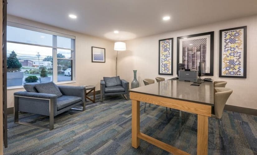Holiday Inn Express & Suites Charlottetown photo 2