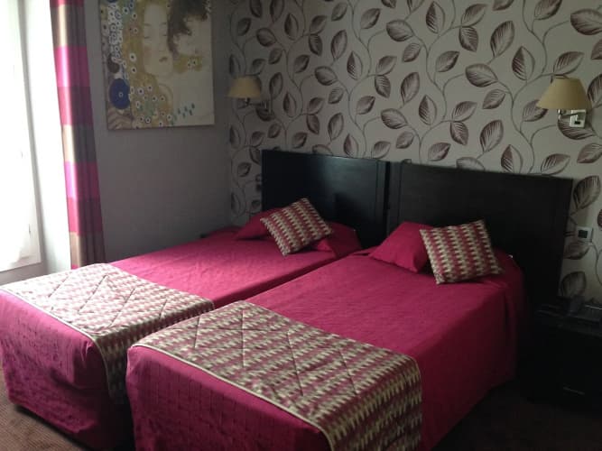 Hotel Carladez Cambronne photo 4