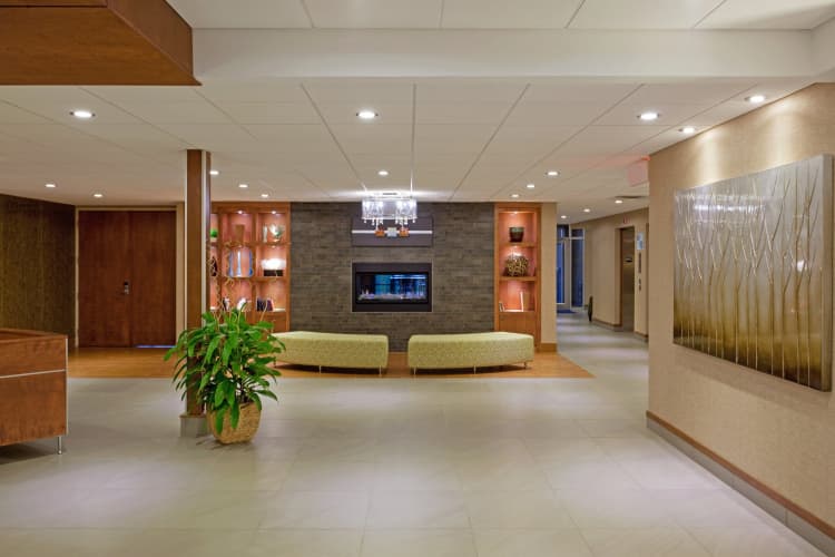 Holiday Inn Express & Suites Saint - Hyacinthe photo 3