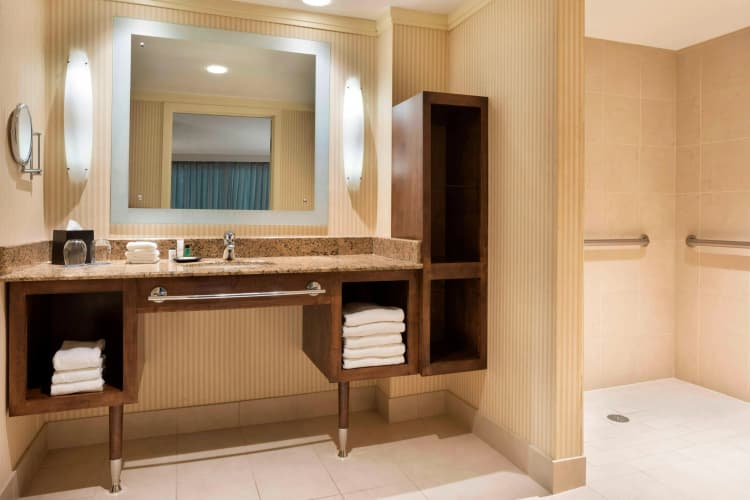 Sheraton Bloomington Hotel photo 5