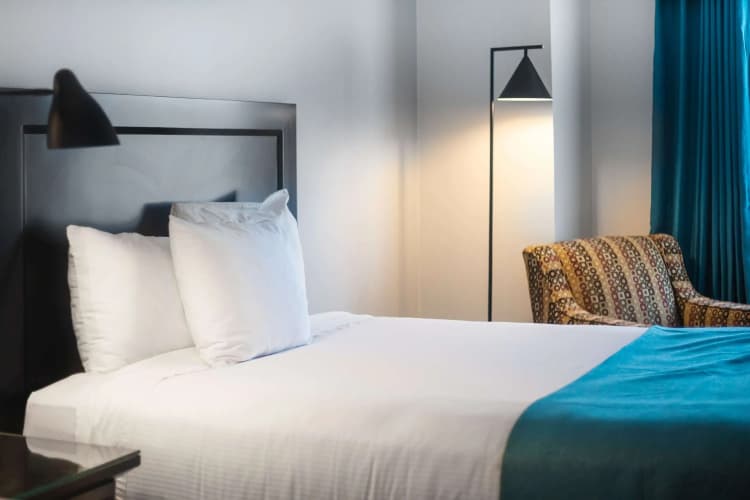 Ramada by Wyndham Surrey/Langley photo 3