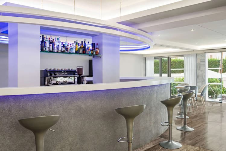 Tryp By Wyndham Corfu Dassia photo 2