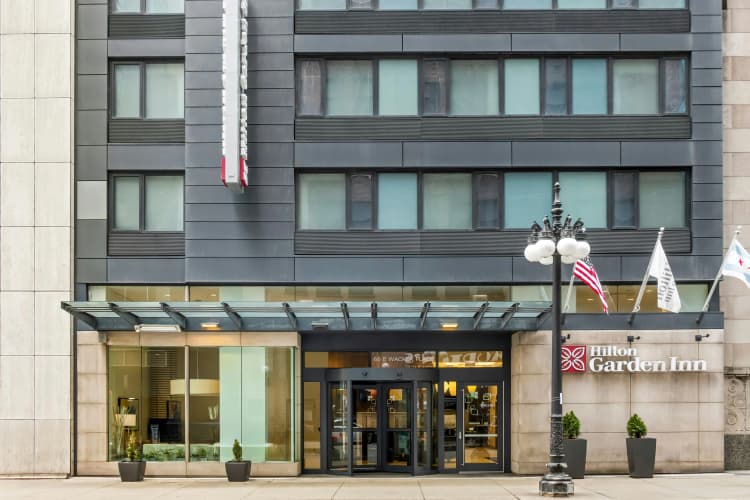 Hilton Garden Inn Chicago Downtown Riverwalk photo 2
