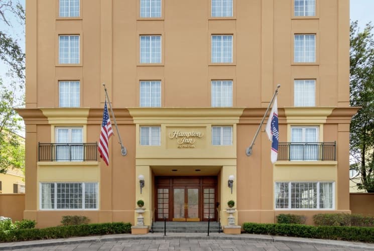 Hampton Inn New Orleans-St. Charles Ave./Garden District, photo 2