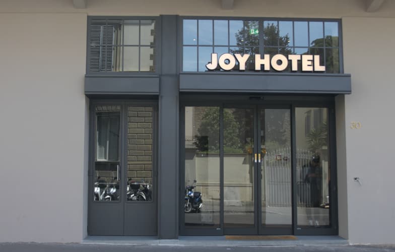 Joy Hotel, photo 2