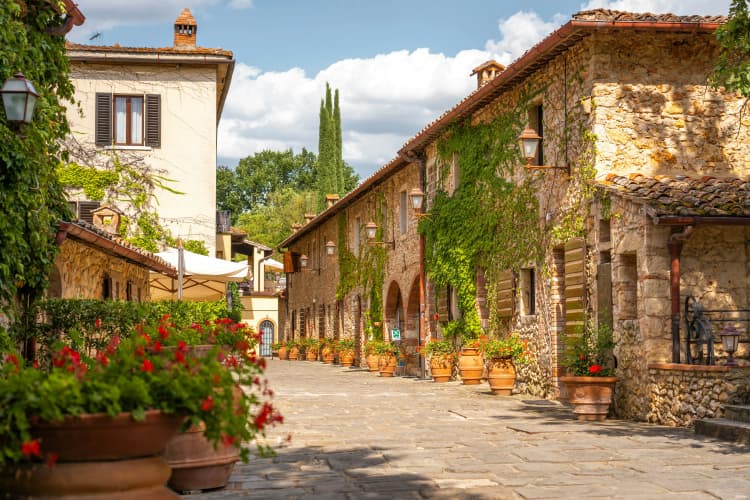 Borgo San Luigi photo 2